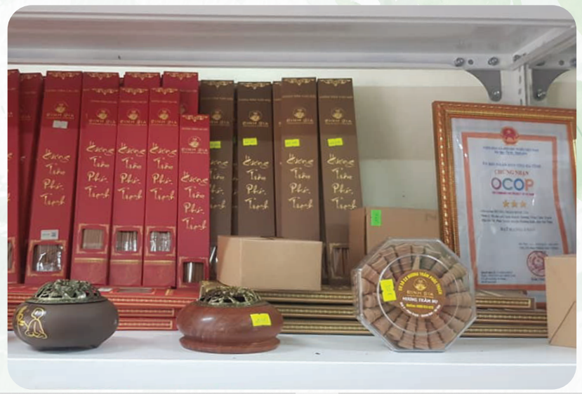 Trầm đinh gia